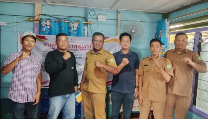 Ketua DPD LSM WIB Beserta Anggotanya,” Sambut Kunjungan Kebangpol Muba